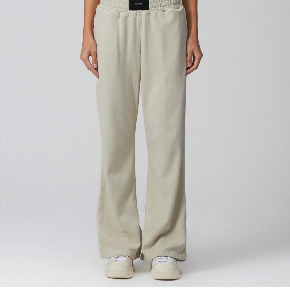 Talentless matching set